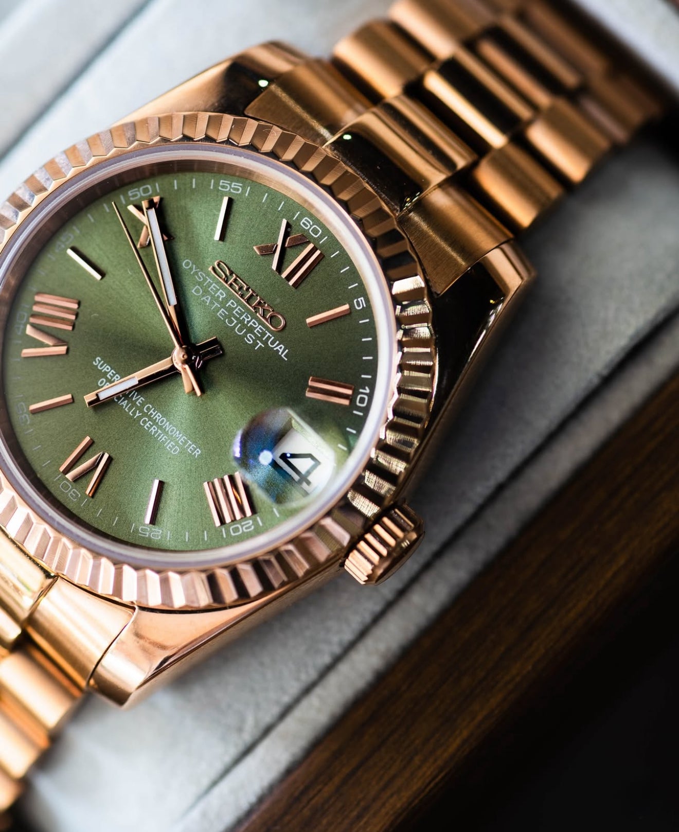 Rosegold "Olive Dial" President Mod