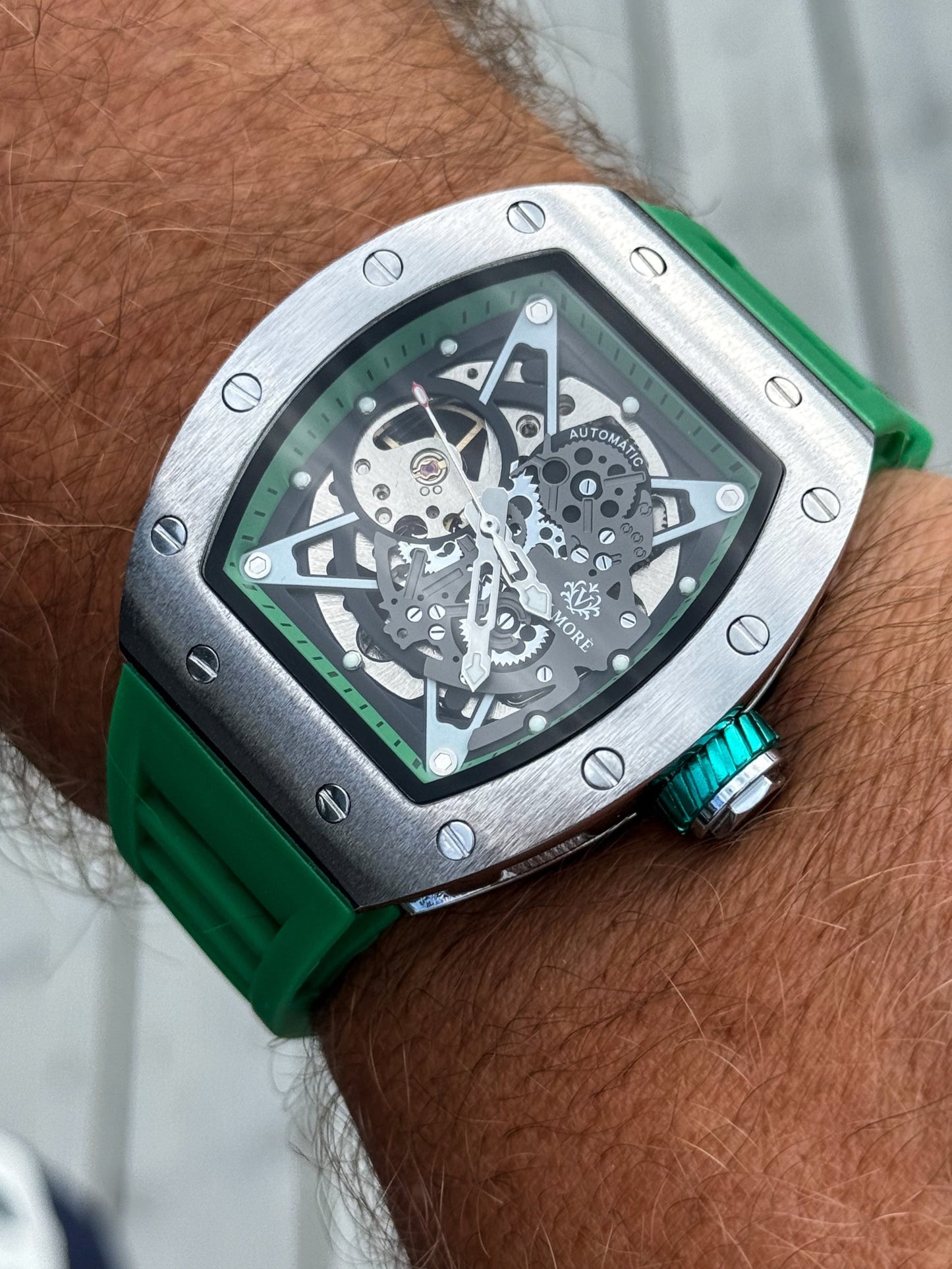 Valmorè Titan – Emerald