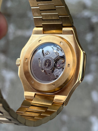 Gold "Open Heart" Nautilus Mod
