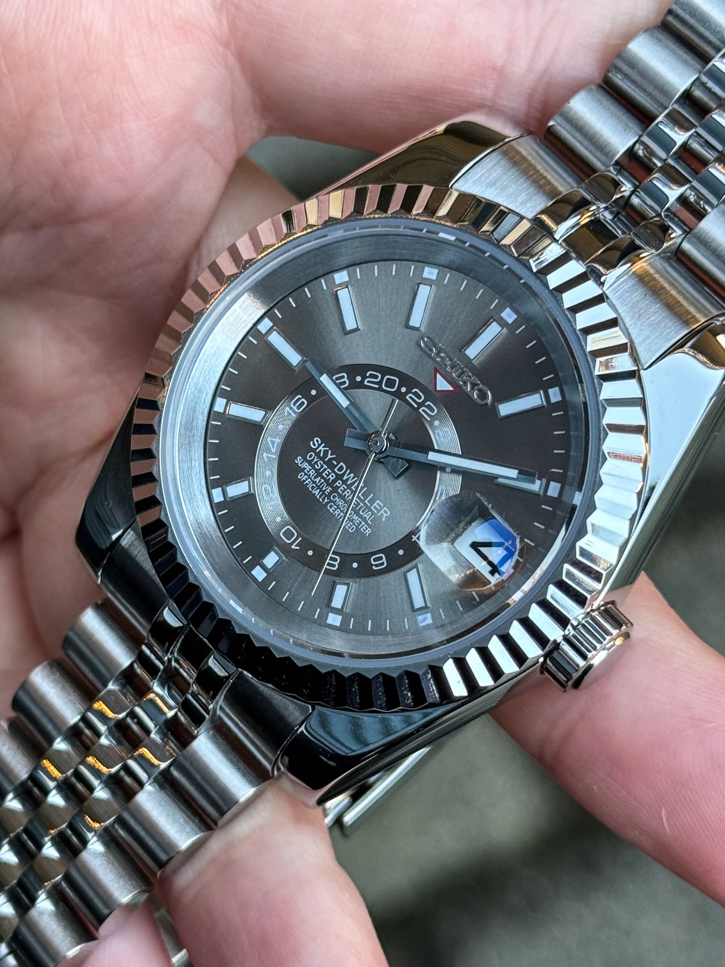 "Rhodium" Sky Dweller Mod