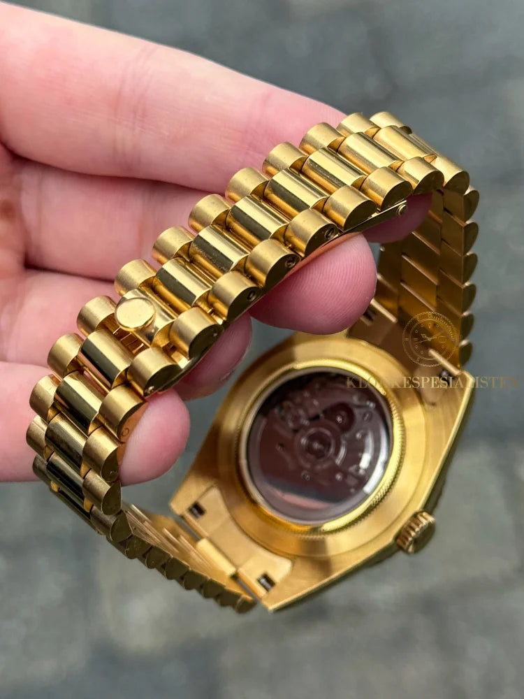 ’Baguette Mother of Pearl’ President Mod