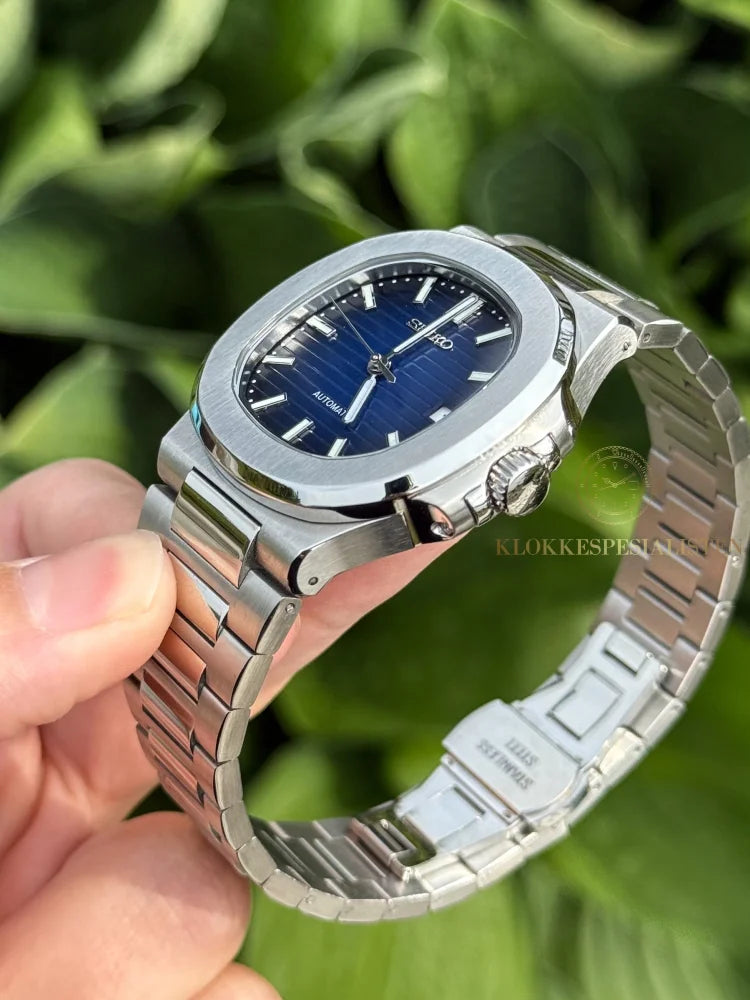 ’Blue Dial’ Nautilus Mod