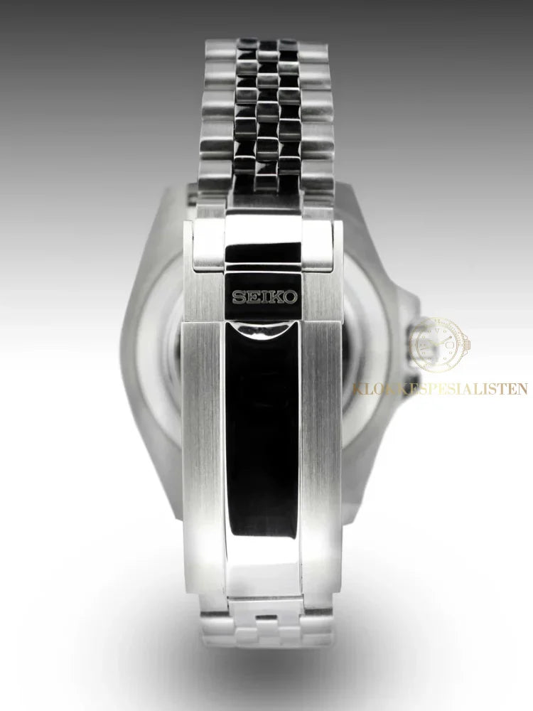 ’Blue Diamond’ Submariner Mod