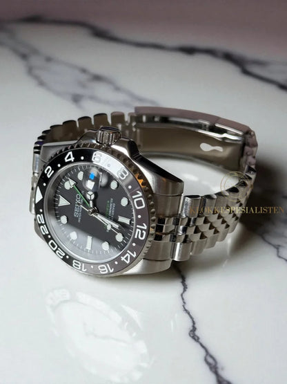 ’Bruce Wayne’ GMT-Master II Mod