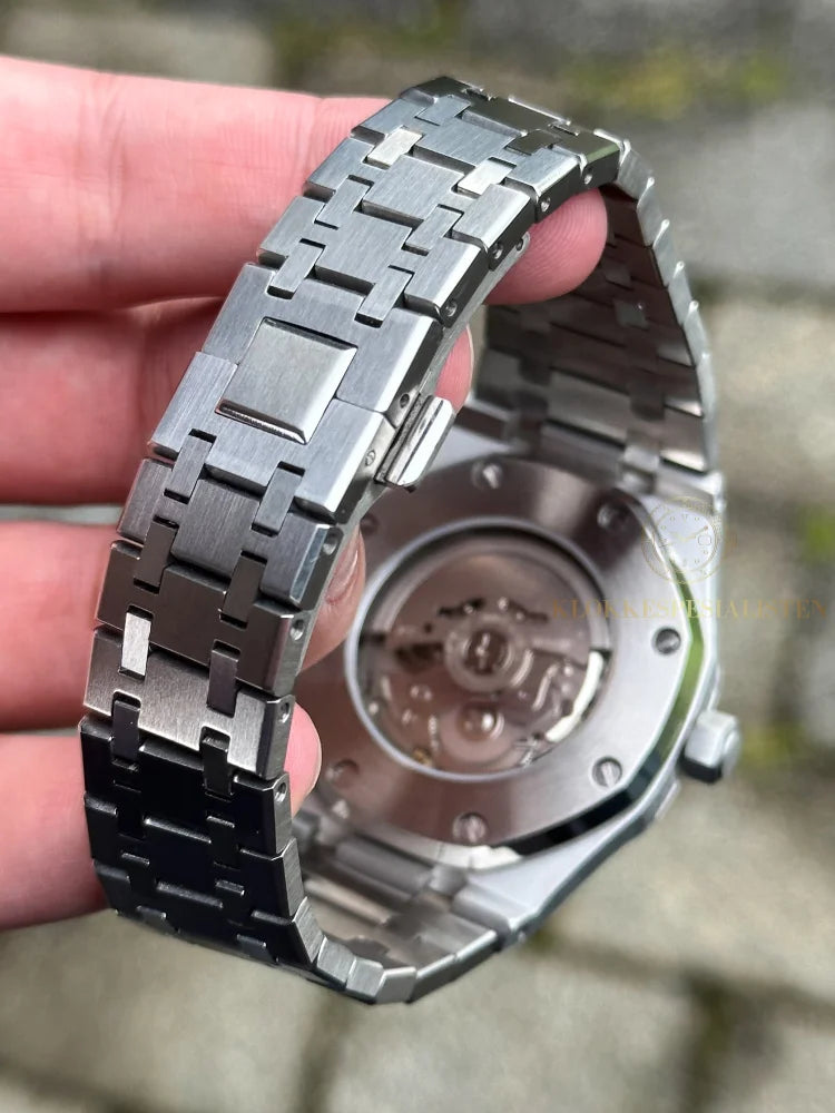 ’Ice Blue’ Royal Oak Mod