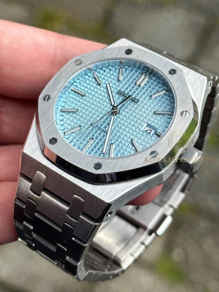 ’Ice Blue’ Royal Oak Mod