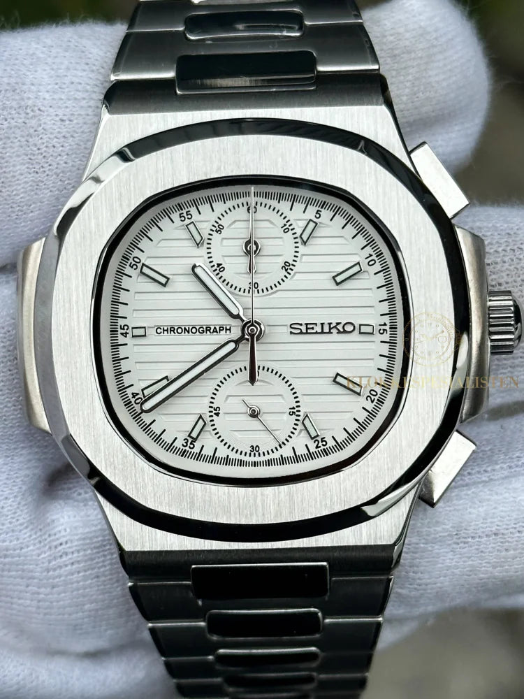 Nautilus ’White Dial’ Chronograph Mod