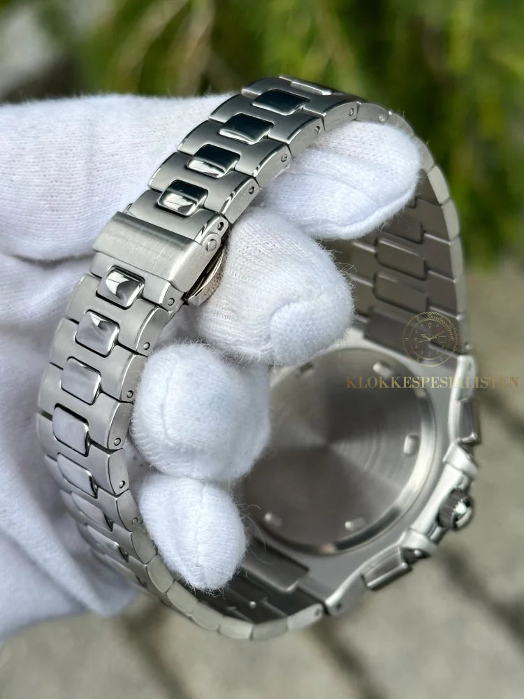 Nautilus ’White Dial’ Chronograph Mod