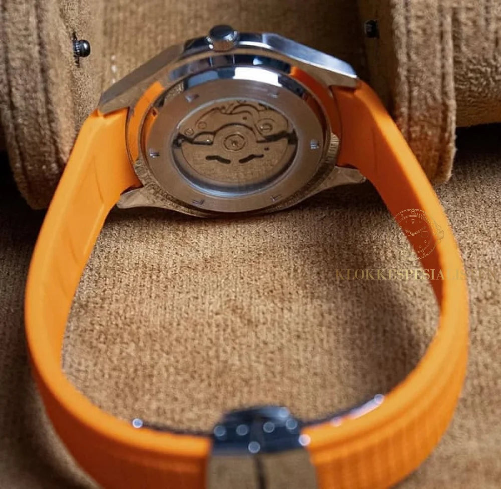 ’Orange’ Aquanaut Mod