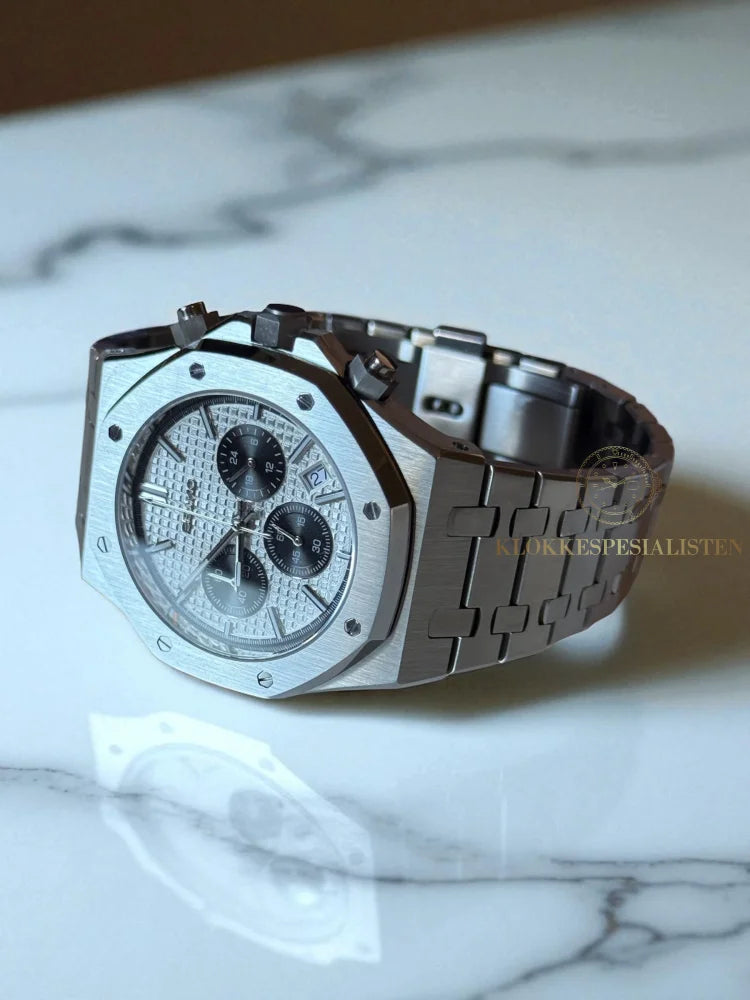 ’Panda’ Royal Oak Chrono Mod