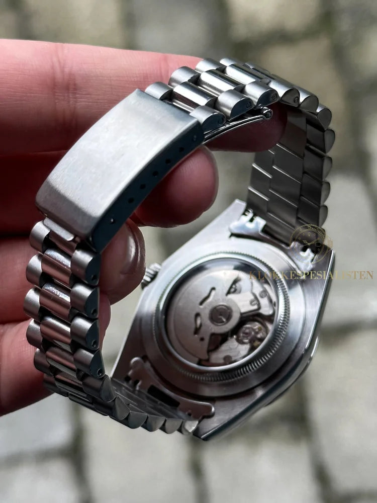 ’Platinum Arabic’ President Mod