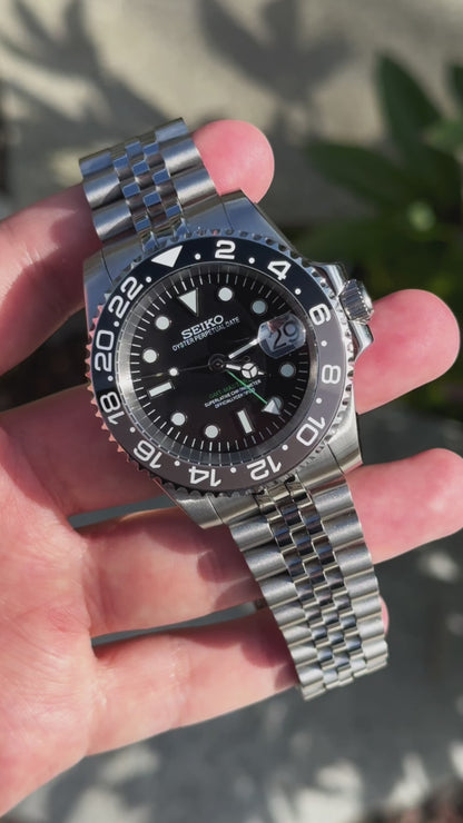 "Bruce Wayne" GMT-Master II Mod