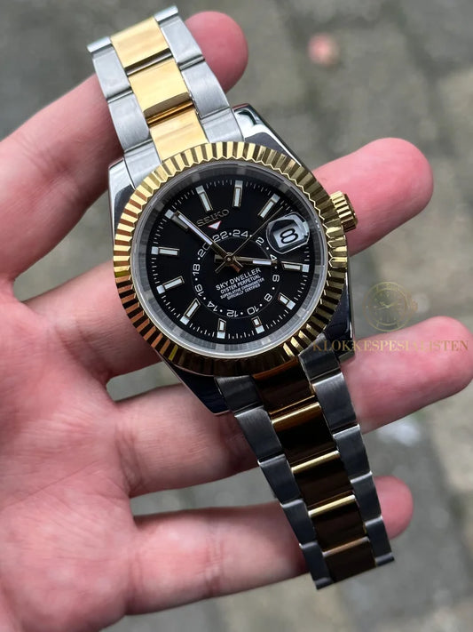 Two Tone ’Black Dial’ Sky Dweller Mod